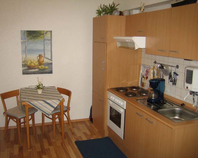 Essen Rita´s Messe-, Monteur- und Ferienwohnungen: Apartment, Küche